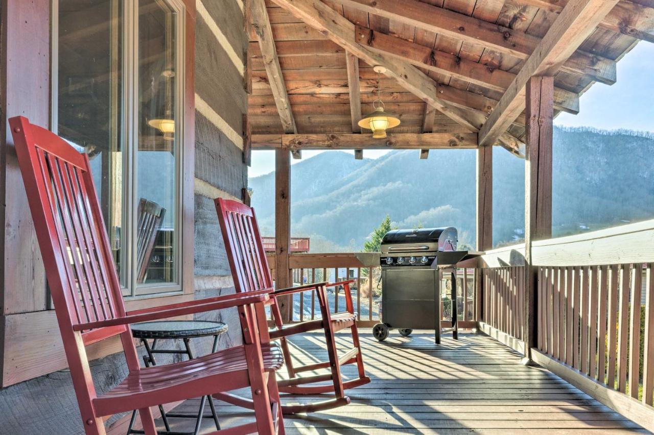 The Cabin At Marys Place With Deck And Mtn Views! Villa Maggie Valley Kültér fotó