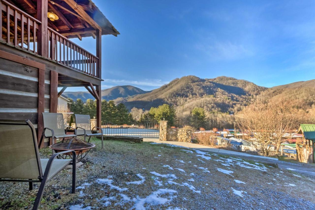 The Cabin At Marys Place With Deck And Mtn Views! Villa Maggie Valley Kültér fotó