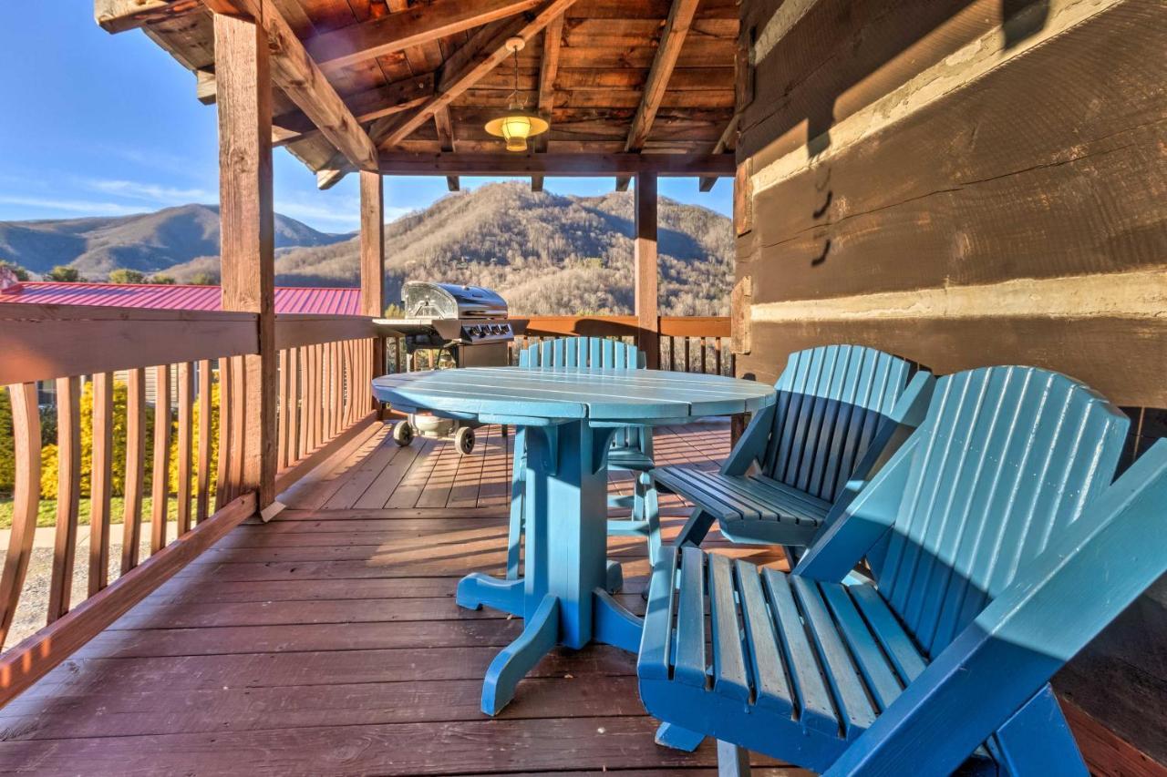 The Cabin At Marys Place With Deck And Mtn Views! Villa Maggie Valley Kültér fotó